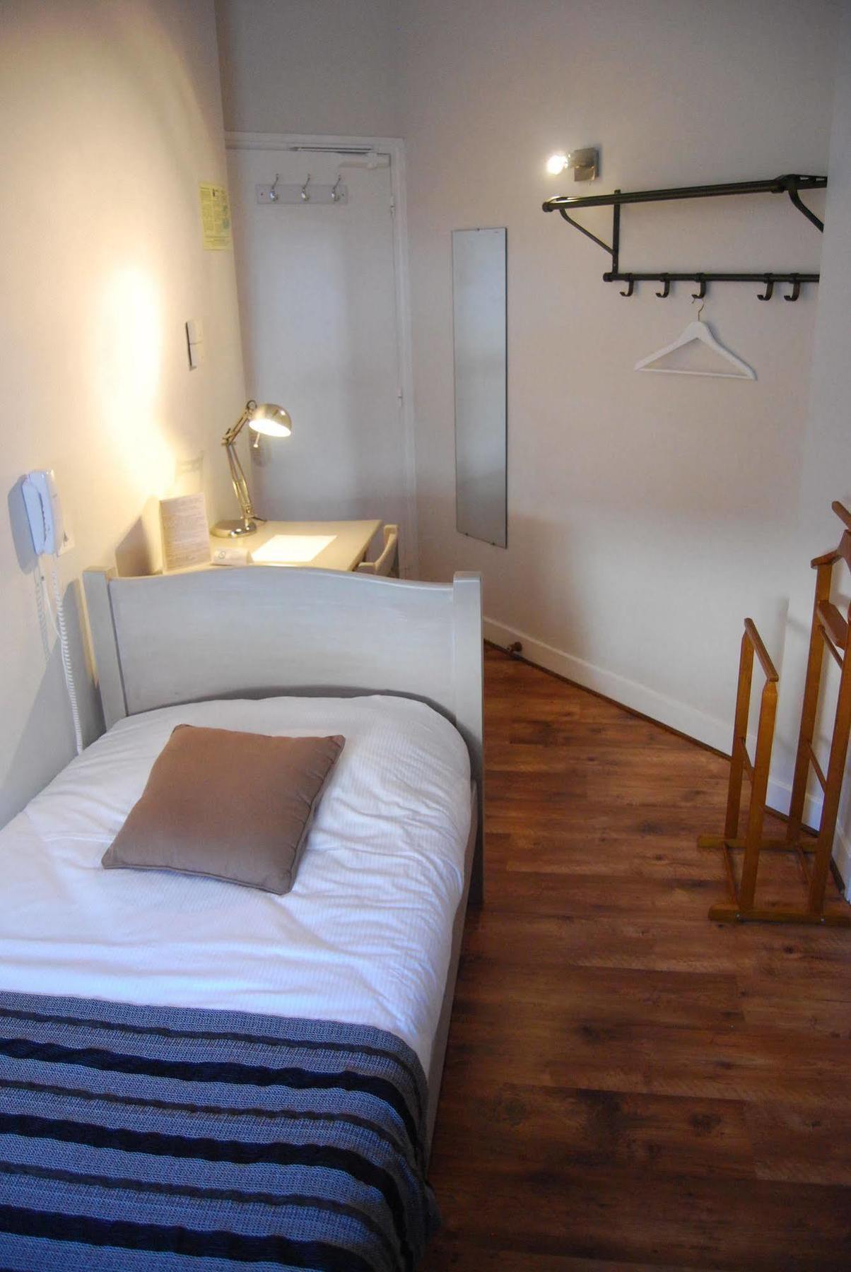 Hotel Caudron Rue  Bagian luar foto