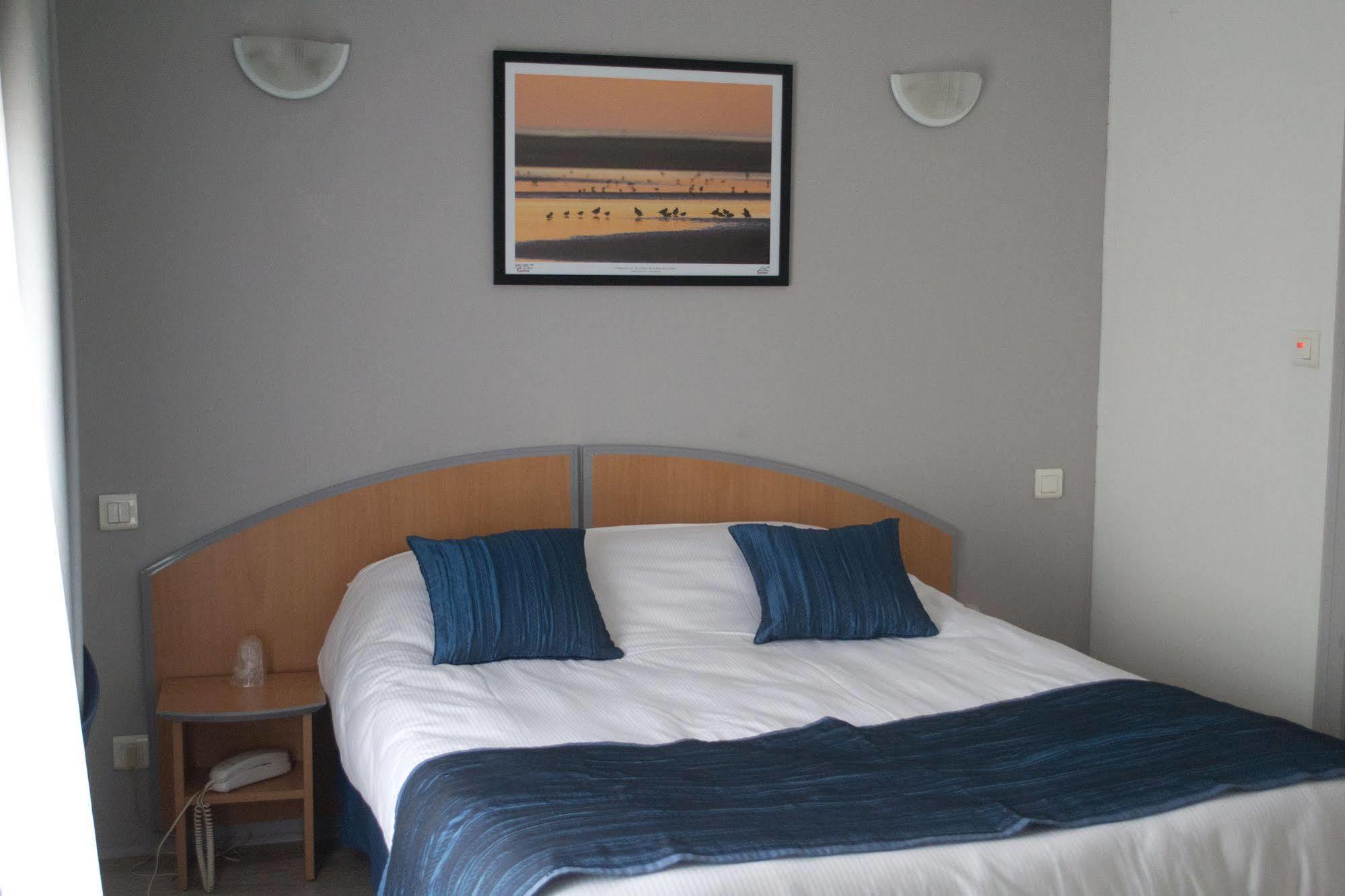 Hotel Caudron Rue  Bagian luar foto